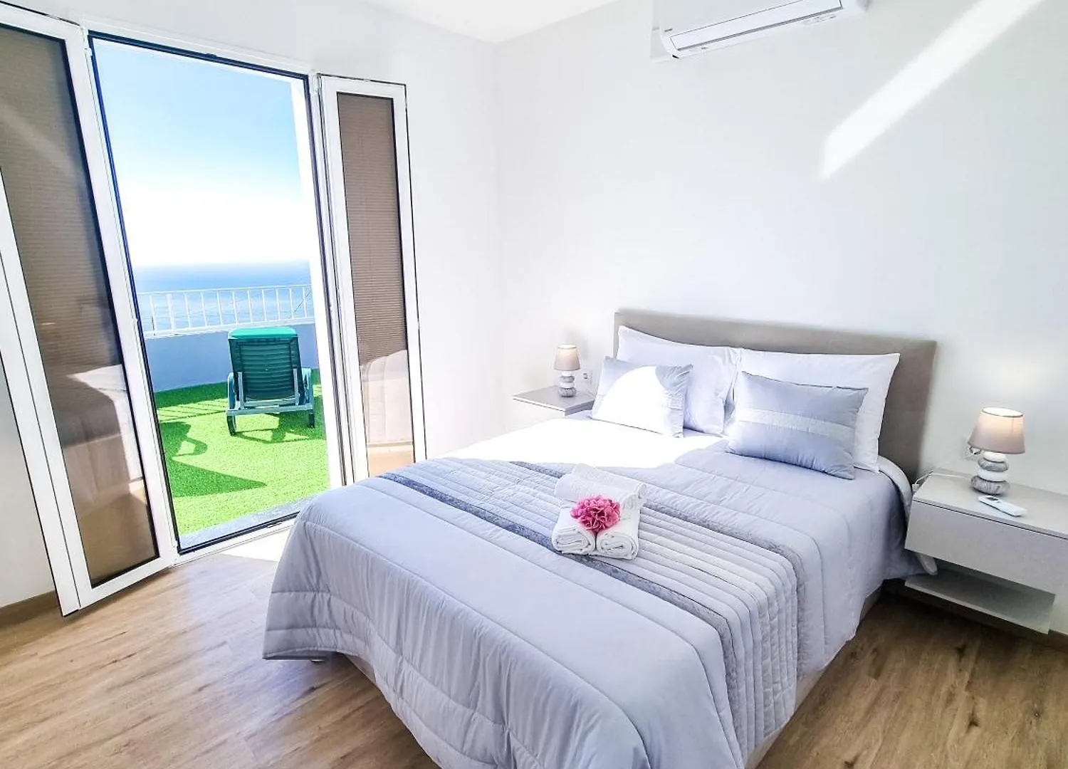 Feriehus Casa Caromba, Sunset Villa Prazeres Portugal